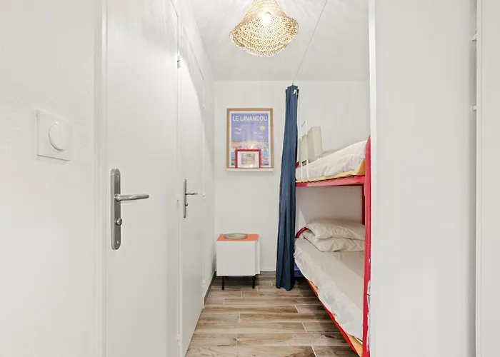 - Cavaliere * Le Lavandou